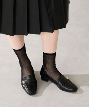 メタルパーツ付きローファー/52311