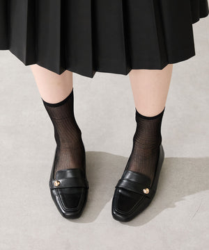 メタルパーツ付きローファー/52311