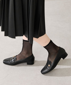 メタルパーツ付きローファー/52311