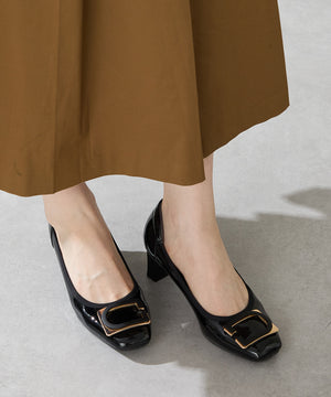 変形モチーフソフトエナメルパンプス/52319