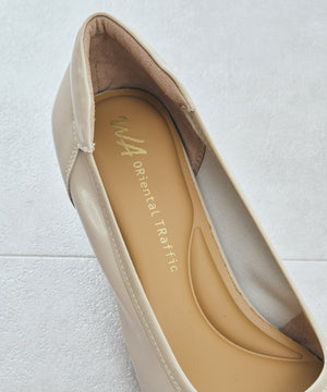 変形モチーフソフトエナメルパンプス/52319