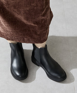 アーモンドトゥフラットサイドゴアブーツ/52405