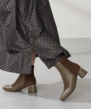 【WEB先行予約/11月下旬発売予定】コーデュロイコンビショートブーツ/52410