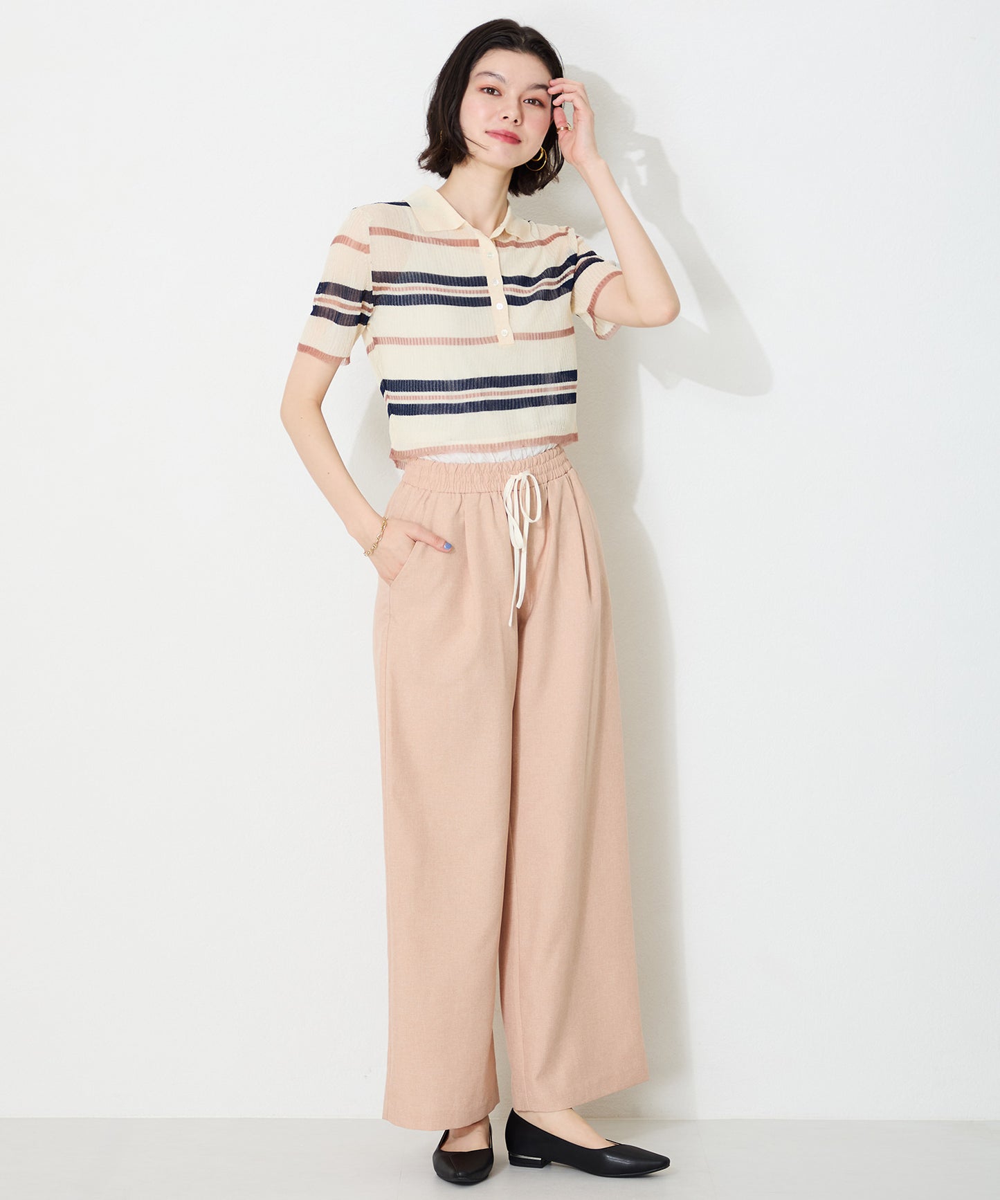 【WEB限定】アシンメトリーデザインフラットパンプス/55102