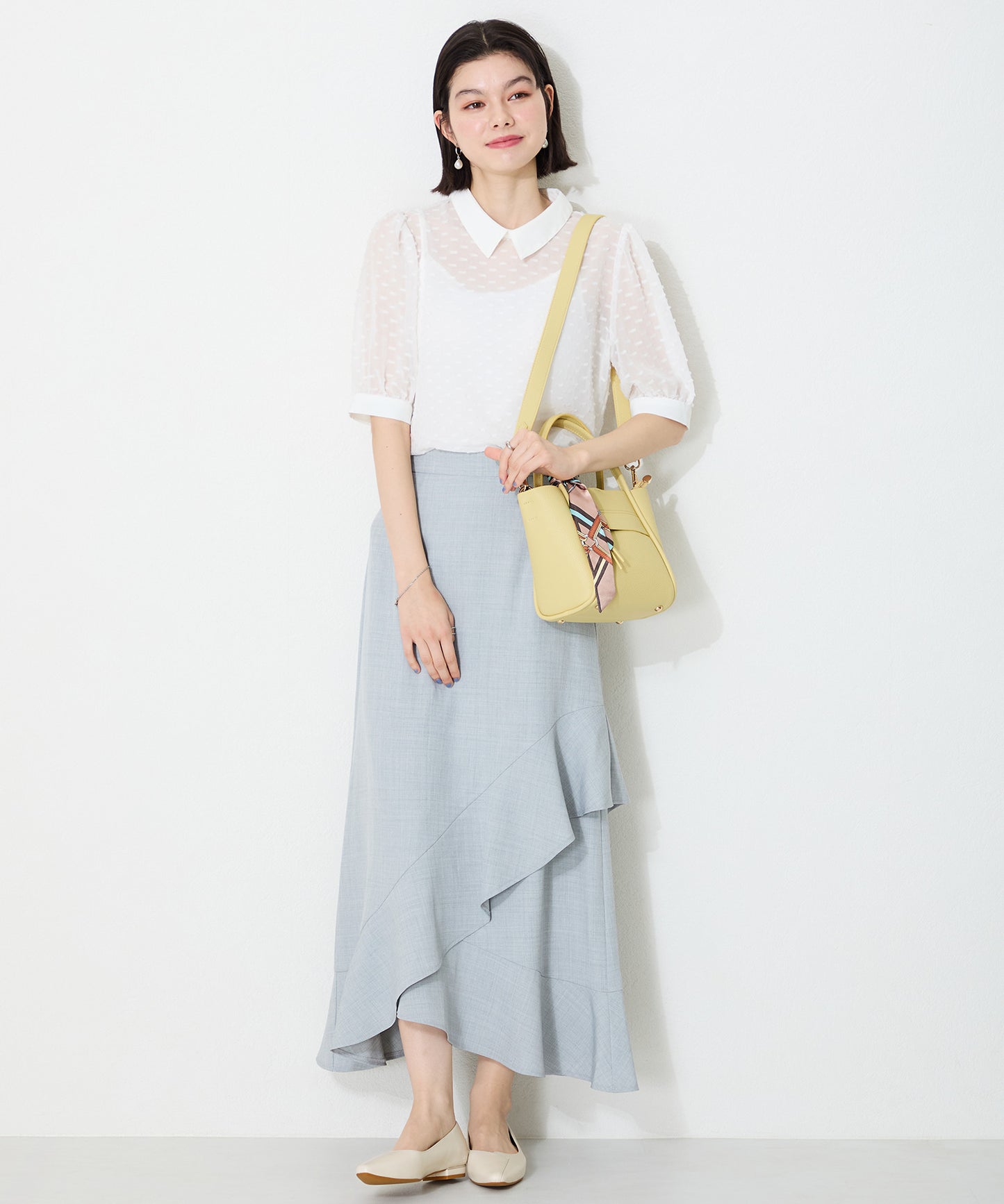 【WEB限定】アシンメトリーデザインフラットパンプス/55102