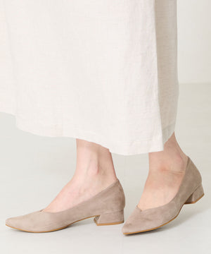 【WEB限定】スリットカットポインテッドトゥヒールパンプス/55105