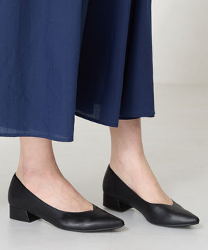 【WEB限定】スリットカットポインテッドトゥヒールパンプス/55105