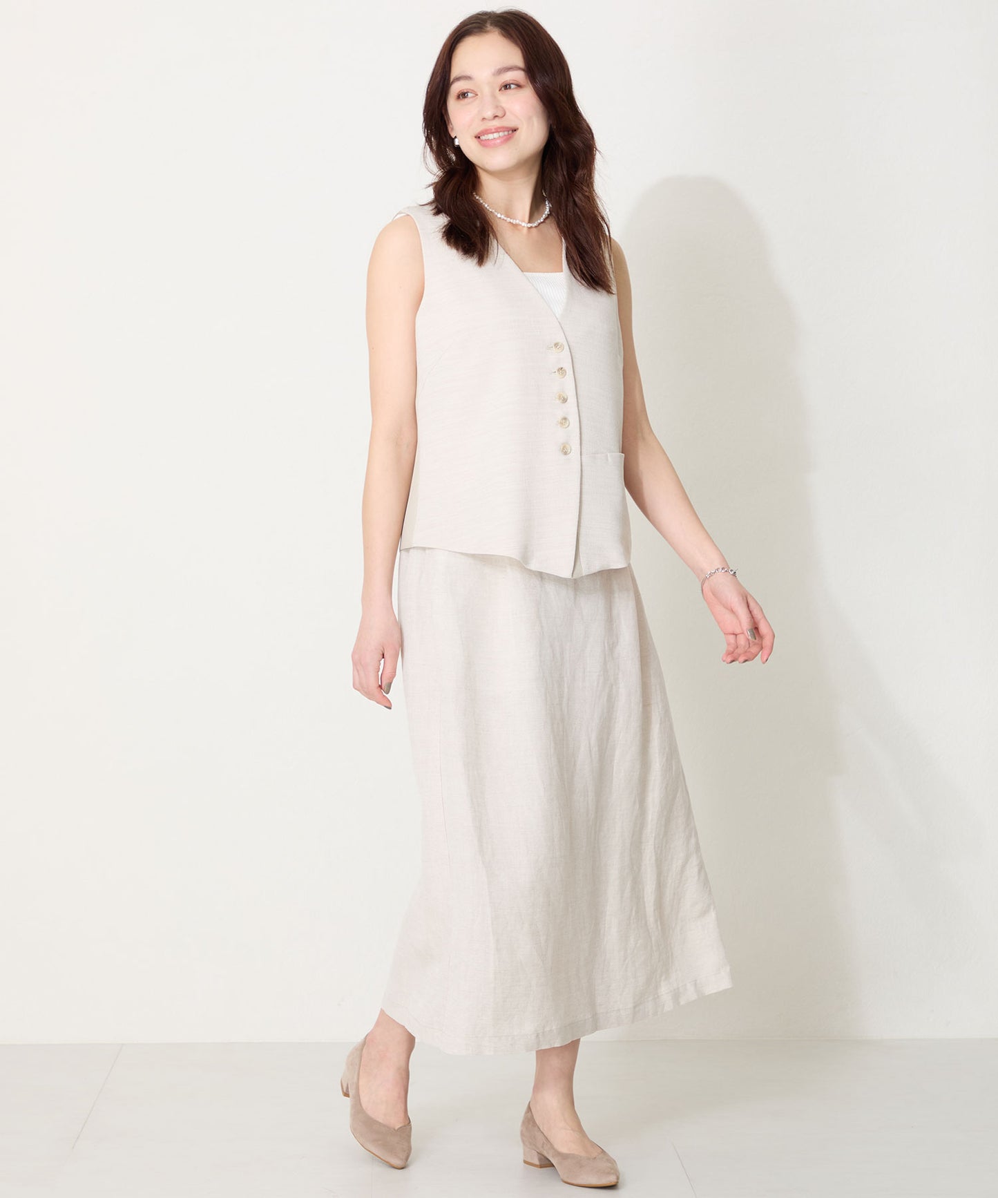 【WEB限定】スリットカットポインテッドトゥヒールパンプス/55105