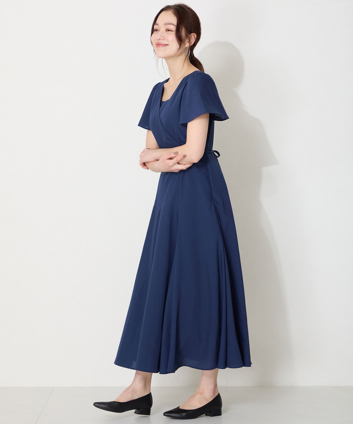 【WEB限定】スリットカットポインテッドトゥヒールパンプス/55105