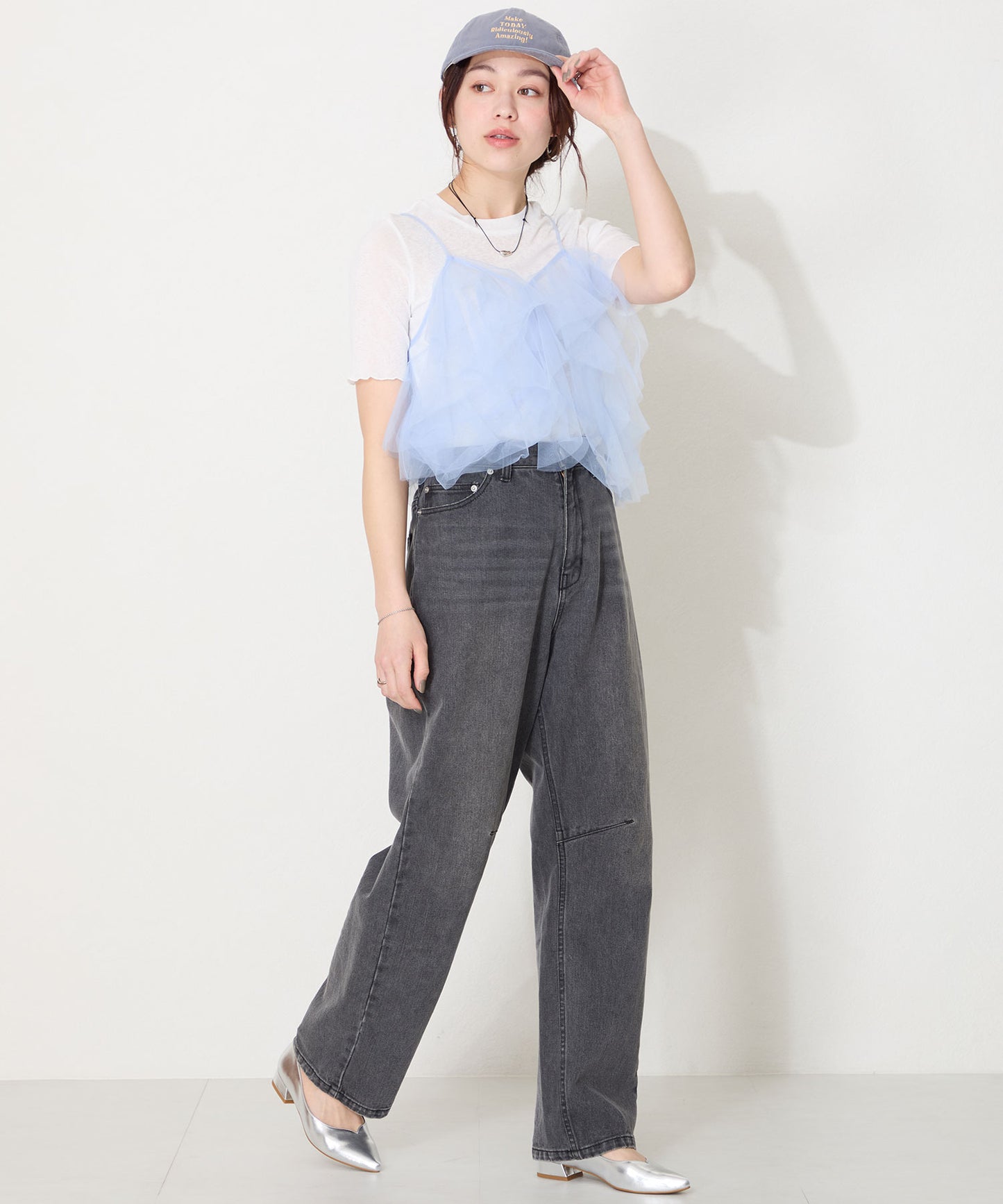 【WEB限定】スリットカットポインテッドトゥヒールパンプス/55105