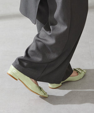 ビジューバックルフラットパンプス/56101