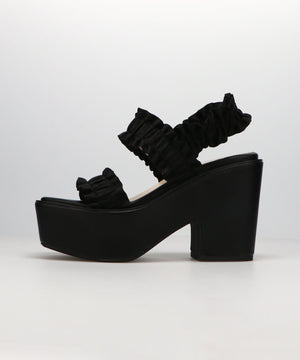 【WEB限定】フリルベルトプラットフォームサンダル/56221