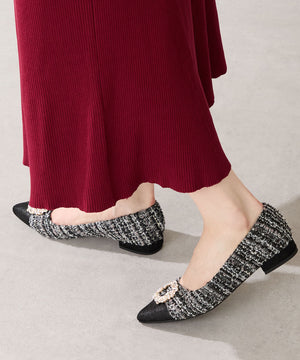 【カタログ掲載アイテム】ビジューモチーフツイードフラットパンプス/56310