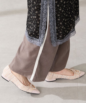 【カタログ掲載アイテム】ビジューモチーフツイードフラットパンプス/56310