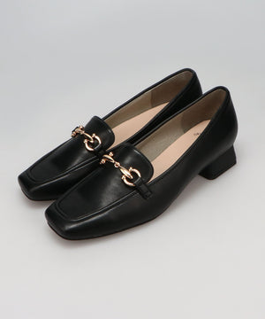 【カタログ掲載アイテム】ビットモチーフフレアヒールローファー/56311