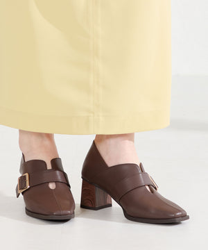 ウッドヒールベルトパンプス/61113