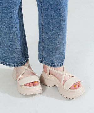 【カタログ掲載アイテム】クロスデザイン厚底サンダル/62207