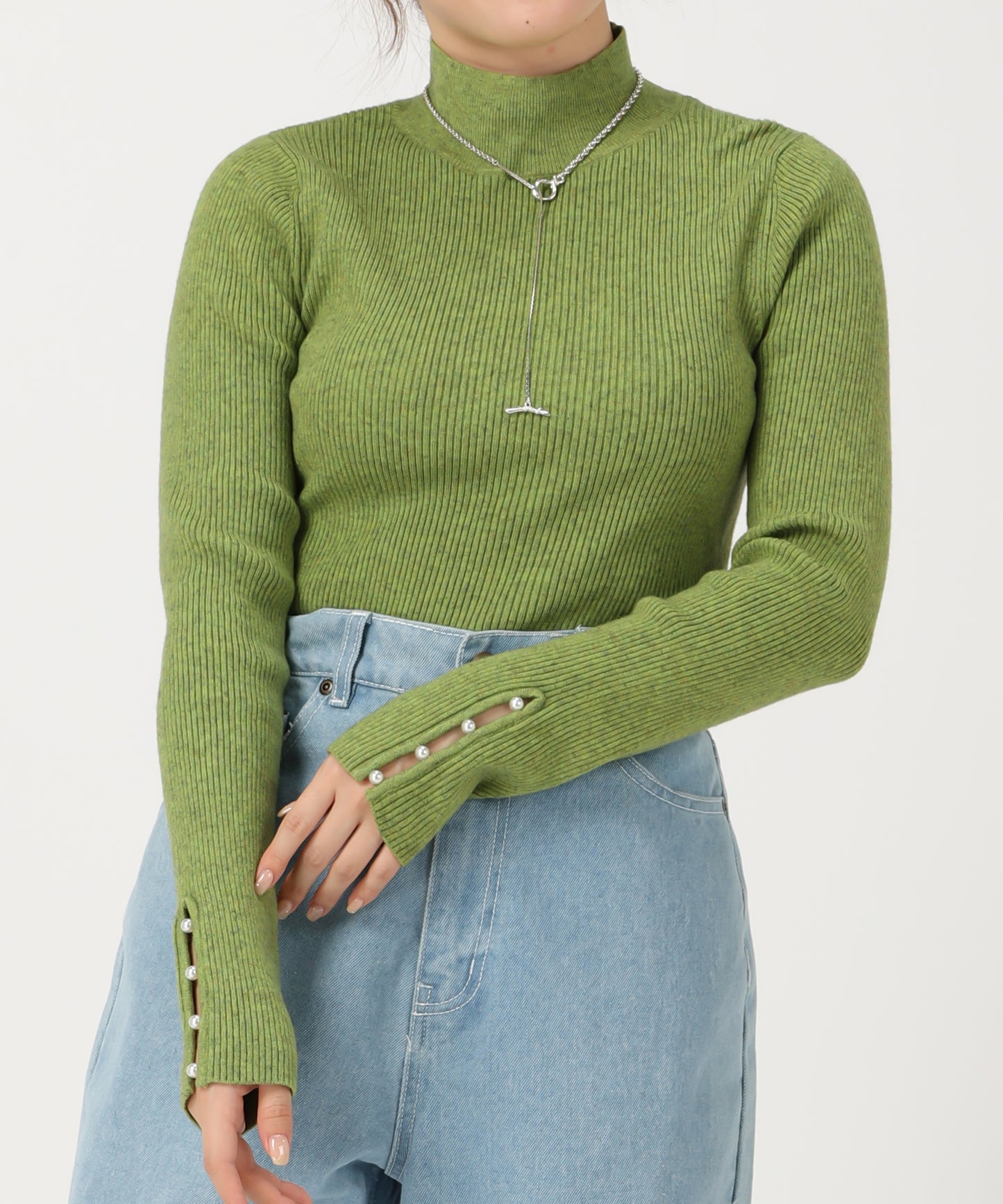 パール釦デザインハイネックニット/AC3428