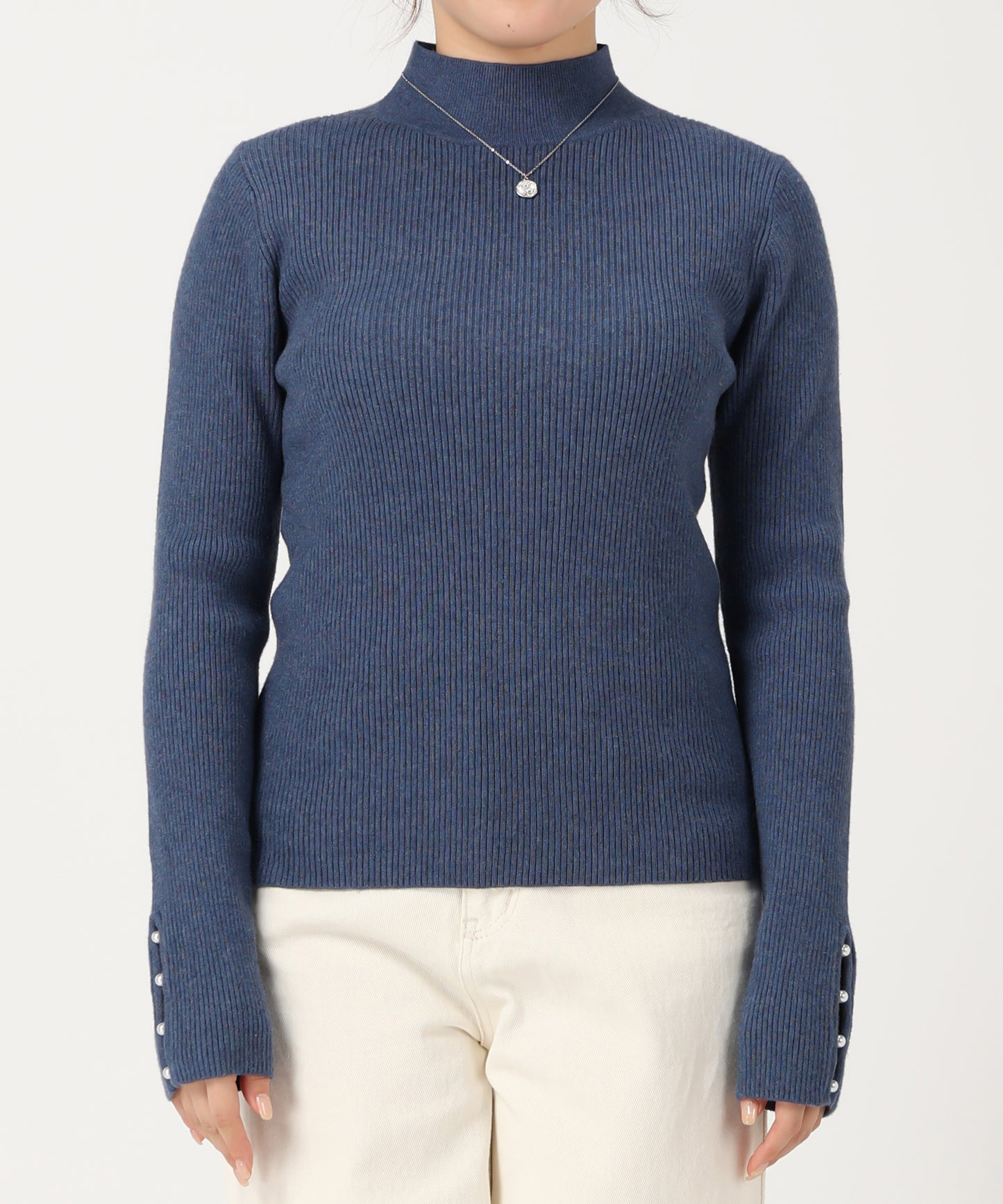 パール釦デザインハイネックニット/AC3428