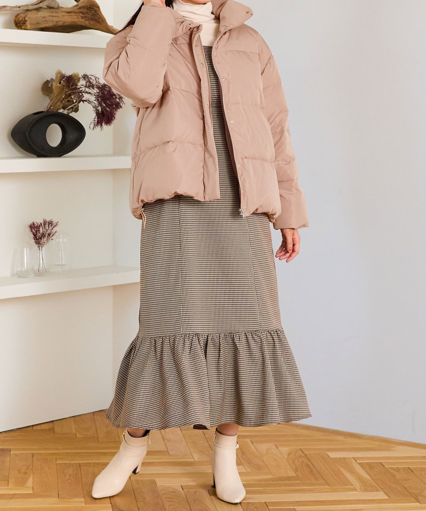 スタンドネックボリュームダウンジャケット/MO43D01