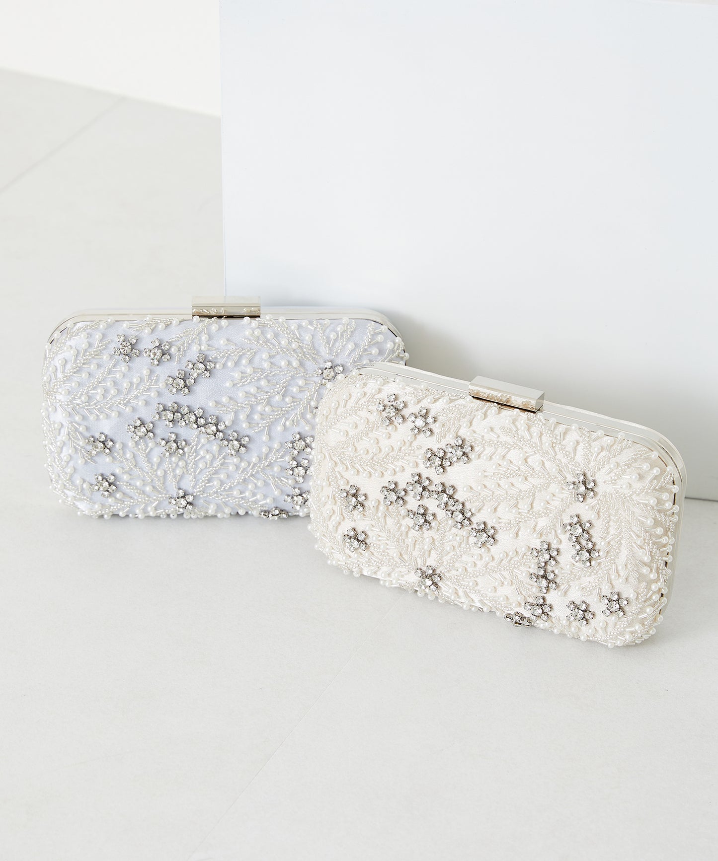ビーズ刺繍ボックスクラッチバッグ/MOB008【結婚式/オケージョン/パーティー】