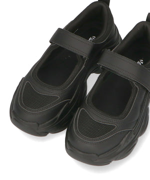 【WEB限定】厚底ベルトスニーカー/OT3737