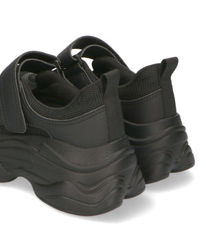 【WEB限定】厚底ベルトスニーカー/OT3737