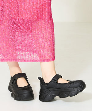 【WEB限定】厚底ベルトスニーカー/OT3737