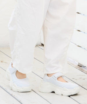 【WEB限定】厚底ベルトスニーカー/OT3737