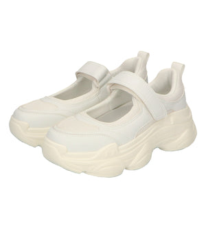 【WEB限定】厚底ベルトスニーカー/OT3737