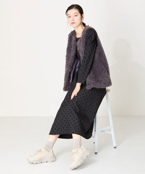 パンチングデザインボリュームソールスニーカー/OT3738