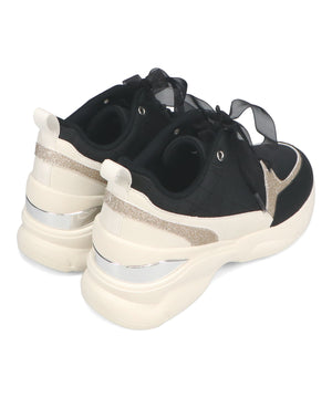 ヒールアップメタリックパーツスニーカー/OT3761