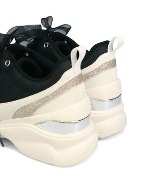 ヒールアップメタリックパーツスニーカー/OT3761