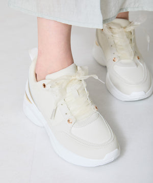 ヒールアップメタリックパーツスニーカー/OT3761