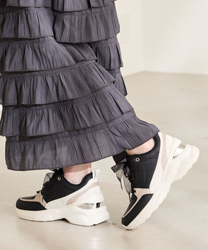 ヒールアップメタリックパーツスニーカー/OT3761