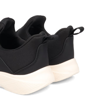 【瞬間フィット】ビジューバックルスニーカー/OT3777