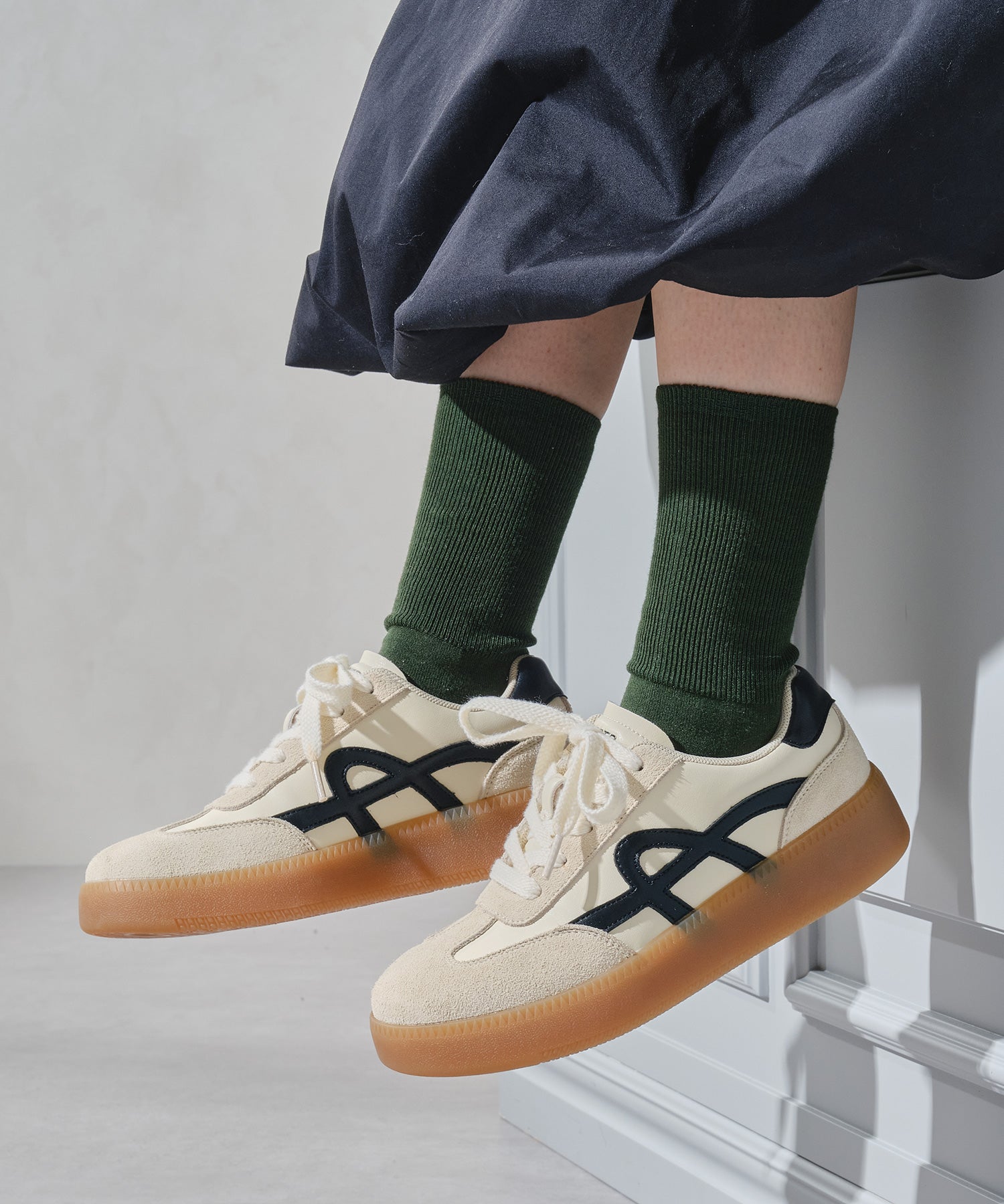 デッドストック レア オリジナル ジャーマントレーナー ガムソール 28.5 デッドストック レア オリジナル ジャーマントレーナー ガムソール