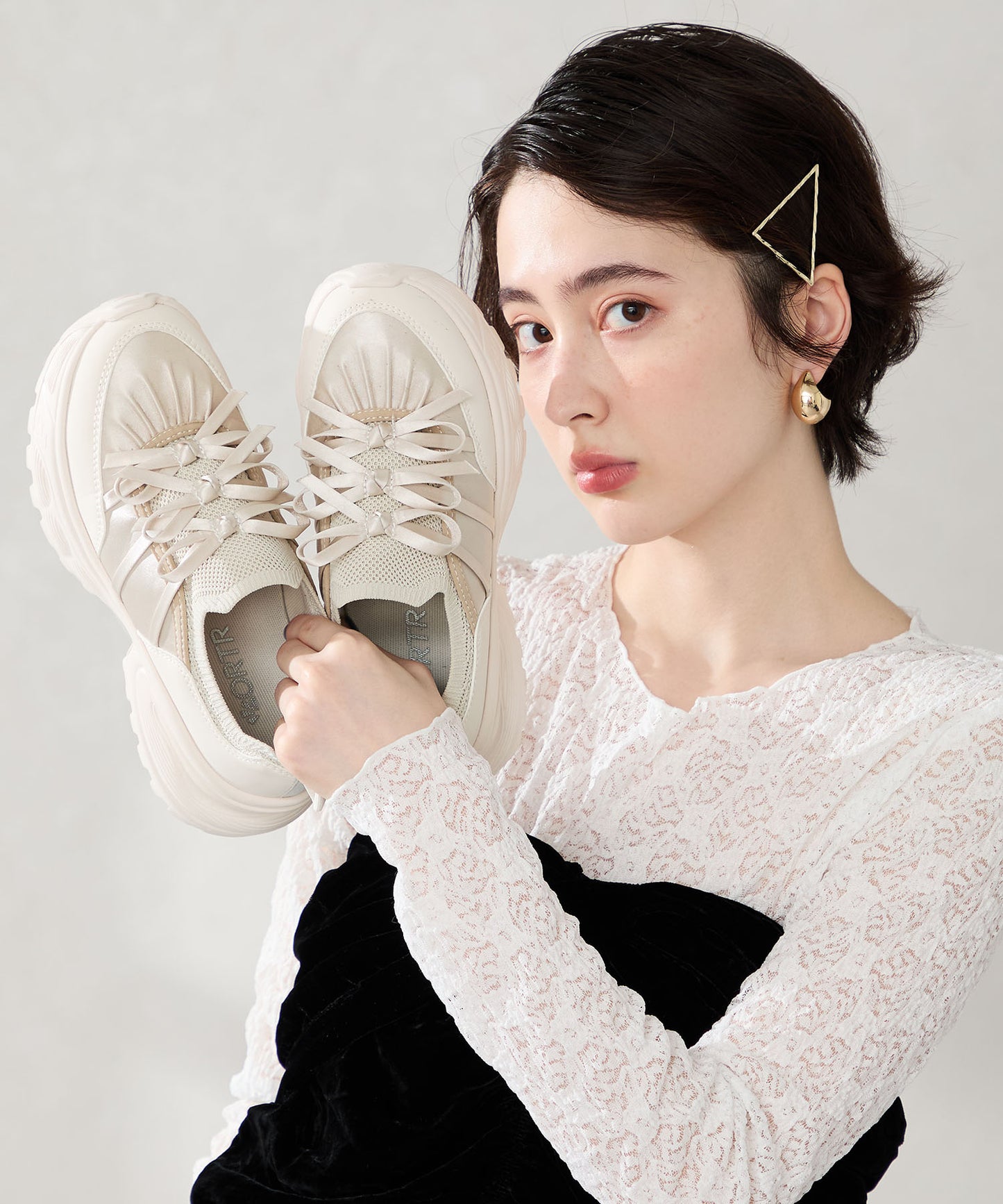 リボンディテールニットスニーカー/OT3787