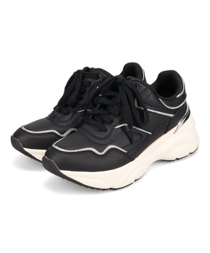 ヒールアップ配色スニーカー/OT3795