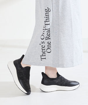 【TVCM放映中/瞬間フィット】ニット防水スニーカー/OT3799