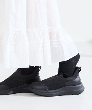 【TVCM放映中/瞬間フィット】ニット防水スニーカー/OT3799