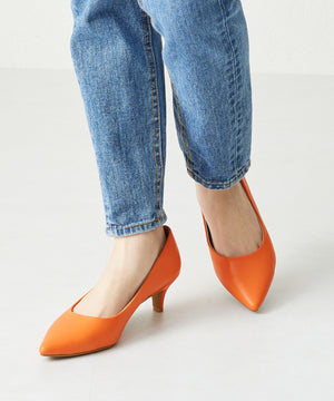 【跳べるパンプス】ミドルヒール/跳べるパンプスシリーズ累計150万足突破/R-3202