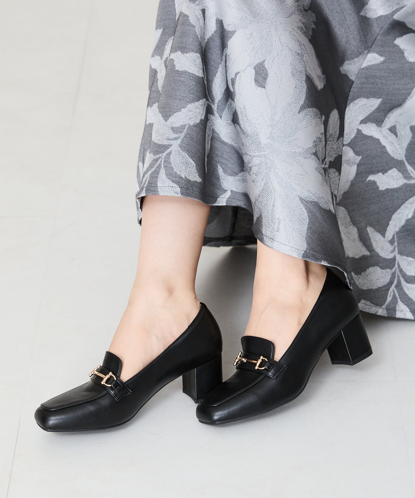 【跳べるパンプス】ビットヒールローファー/跳べるパンプスシリーズ累計150万足突破/R-3214