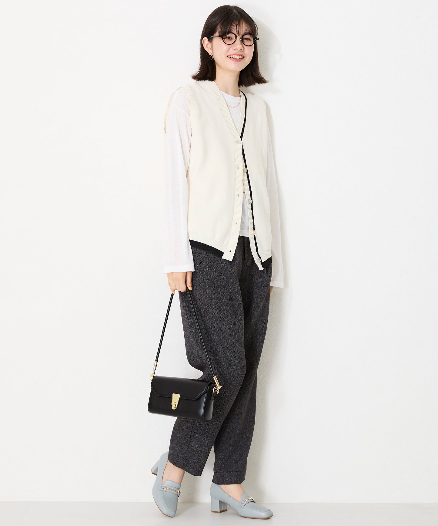 【跳べるパンプス】ビットヒールローファー/跳べるパンプスシリーズ累計150万足突破/R-3214