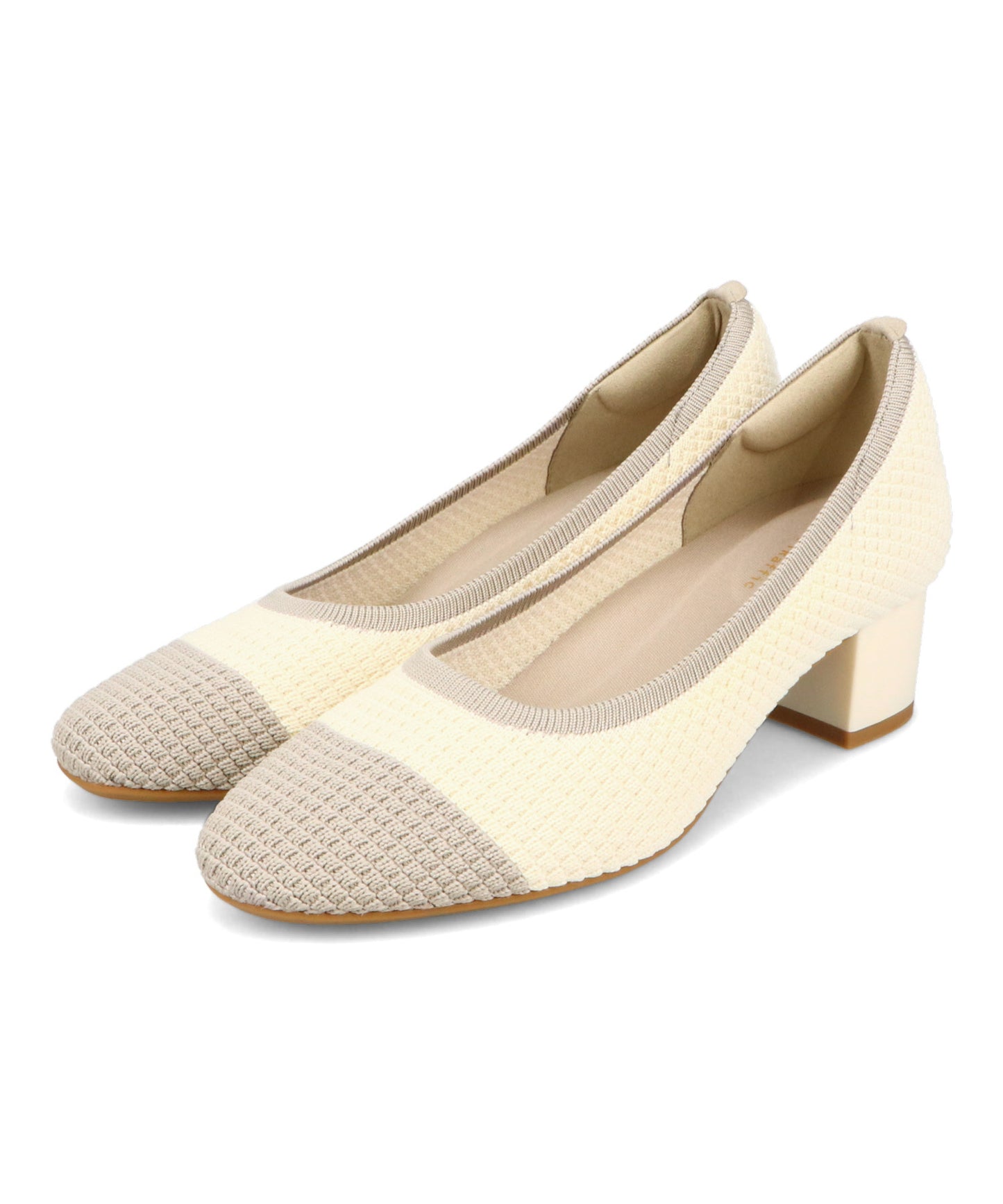 【跳べるパンプス】ラウンドトゥニットヒール/跳べるパンプスシリーズ累計150万足突破/R-3219