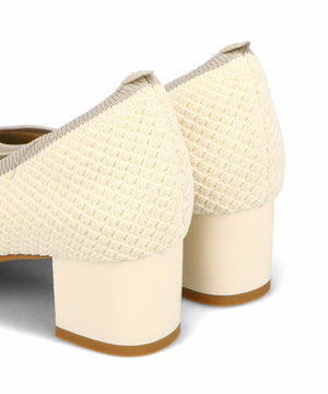 【跳べるパンプス】ラウンドトゥニットヒール/跳べるパンプスシリーズ累計150万足突破/R-3219