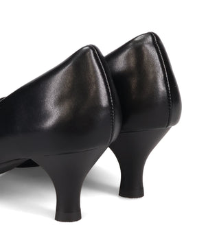 【跳べるパンプス】アーモンドトゥヒール/跳べるパンプスシリーズ累計150万足突破/R-3220