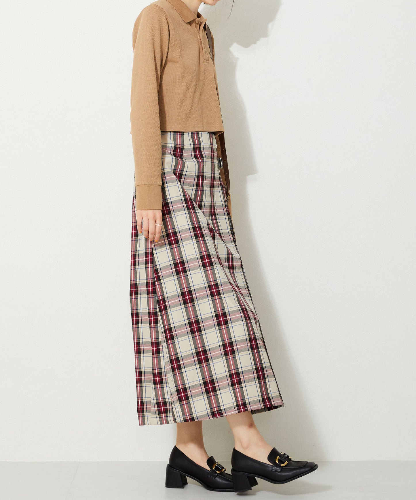 ワイドスクエアトゥヒールローファー/31120