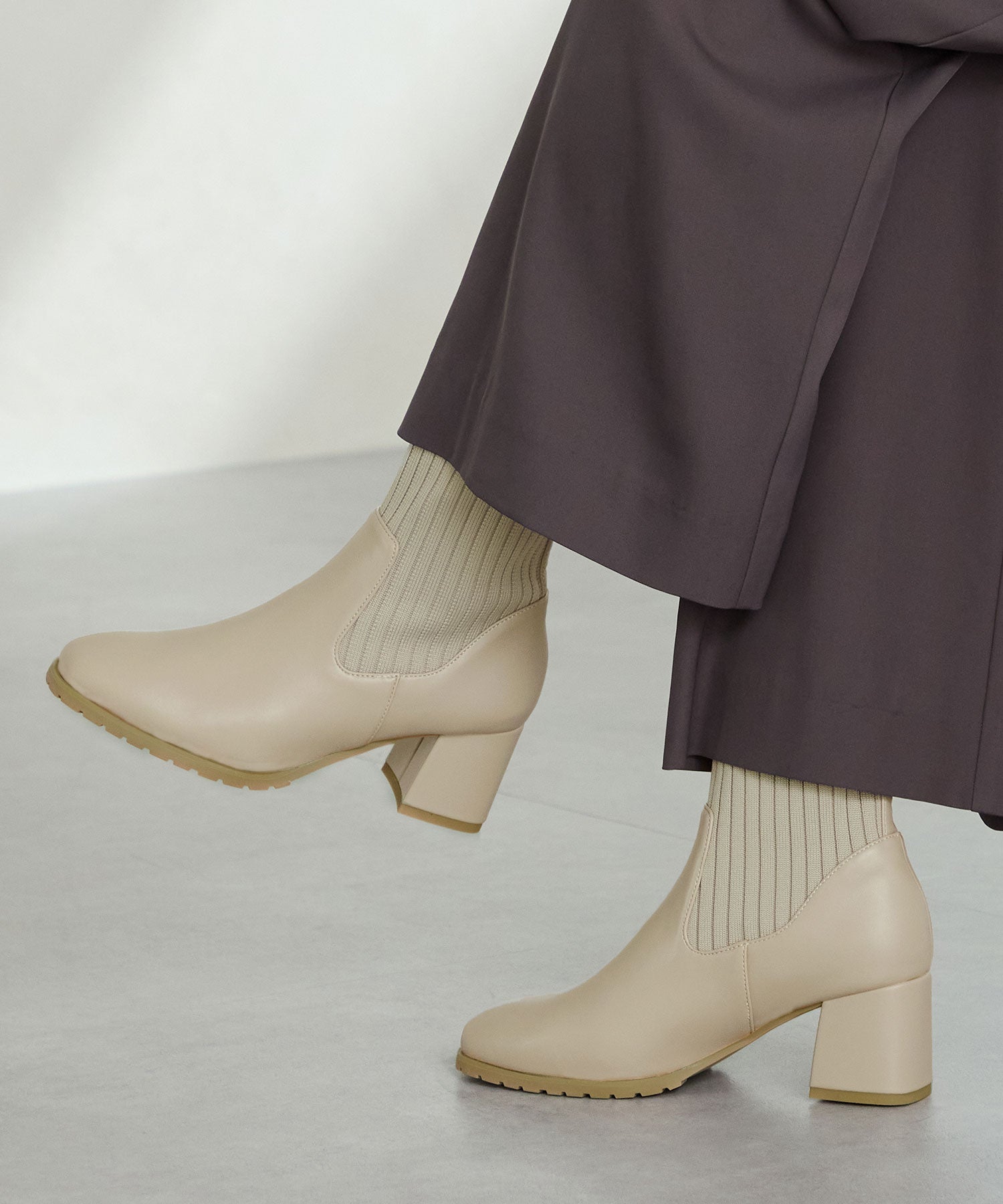 スクエアトゥニットヒールブーツ/31403 – ORIENTALTRAFFIC