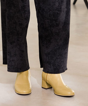 ラウンドトゥストレッチブーツ/31425